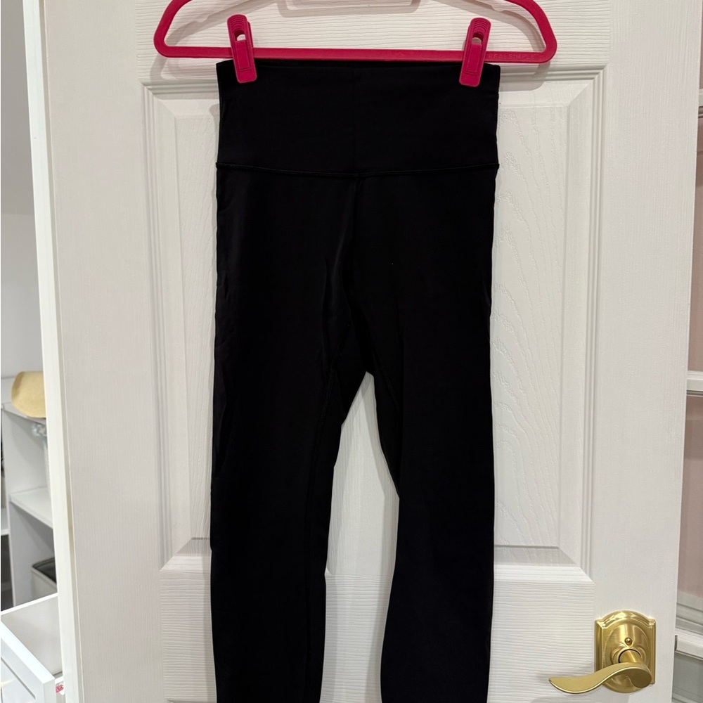 Women’s Lululemon Black Wunder Under Leggings